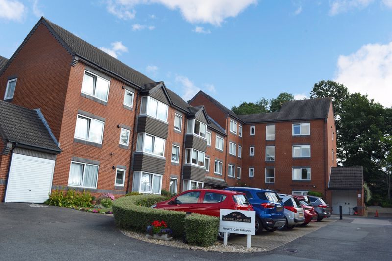 1 bed flat for sale in Homewelland House, Market Harborough LE16, £85,000