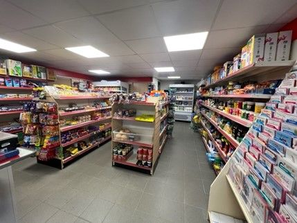 Retail premises for sale in 12, Lanarkshire G3, £44,995