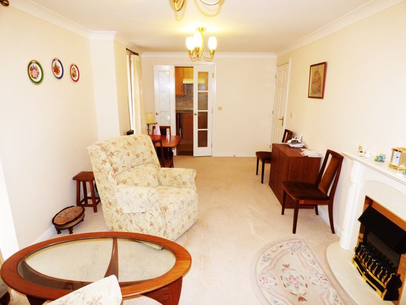 1 bed flat for sale in Joules Court, Stone ST15, £120,000