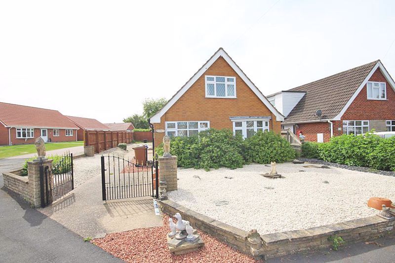 3 bed detached house for sale in Moorland Drive, New Waltham, Grimsby DN36, £205,000