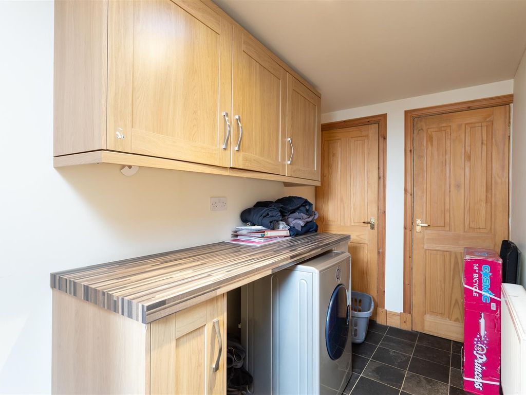 3 bed property for sale in Shepherd's Wynd, Auchterarder PH3, £137,500