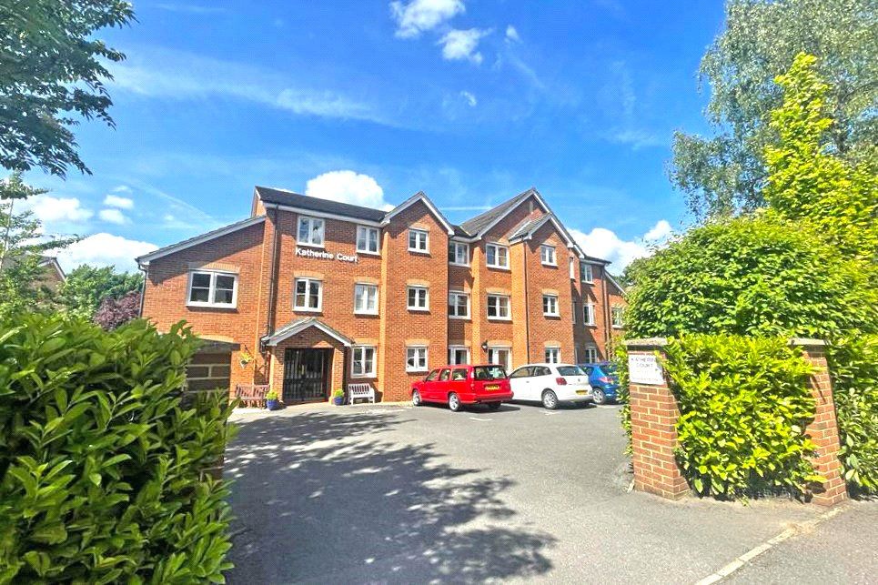 1 bed property for sale in Katherine Court, 34 Upper Gordon Road, Camberley, Surrey GU15, £135,950