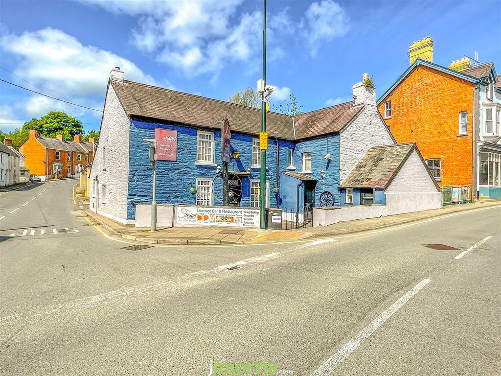 3 bed detached house for sale in Castle Street, Cardigan SA43, £299,750
