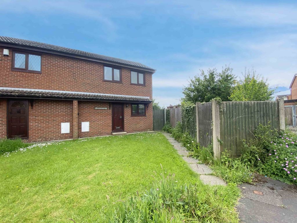 1 bed semi-detached house for sale in Derby Crescent, Inskip PR4, £120,000