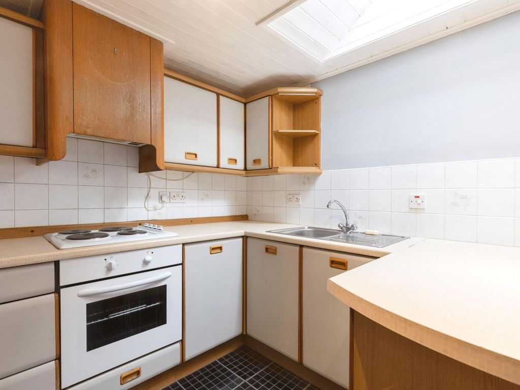 1 bed flat for sale in The Sands, Appleby-In-Westmorland CA16, £75,000