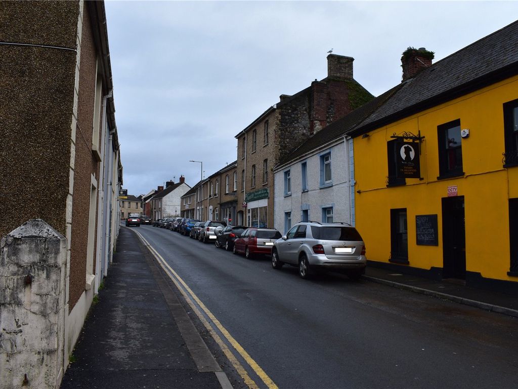 Retail premises for sale in Lady Street, Kidwelly SA17, £195,000