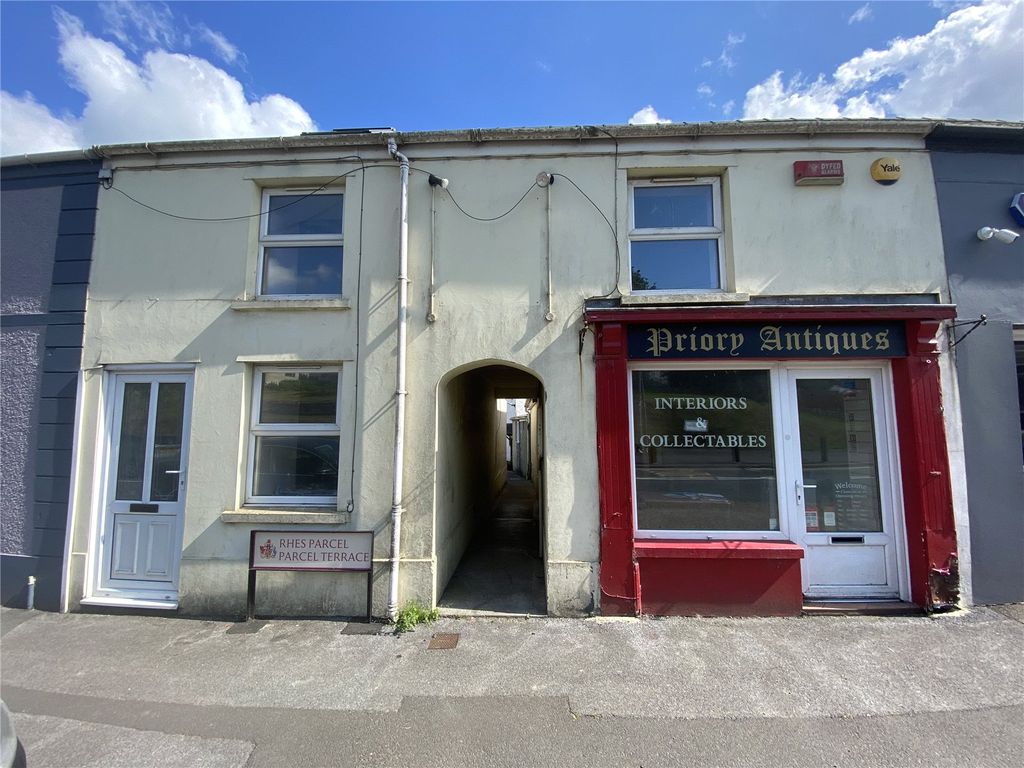 4 bed terraced house for sale in Priory Street, Carmarthen, Carmarthenshire SA31, £130,000