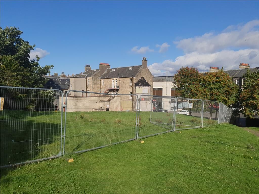 Land for sale in 82 South Street, Bo`Ness EH51, Non quoting