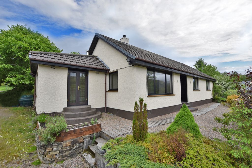 4 bed detached bungalow for sale in Anaheilt, Strontian PH36, £280,000