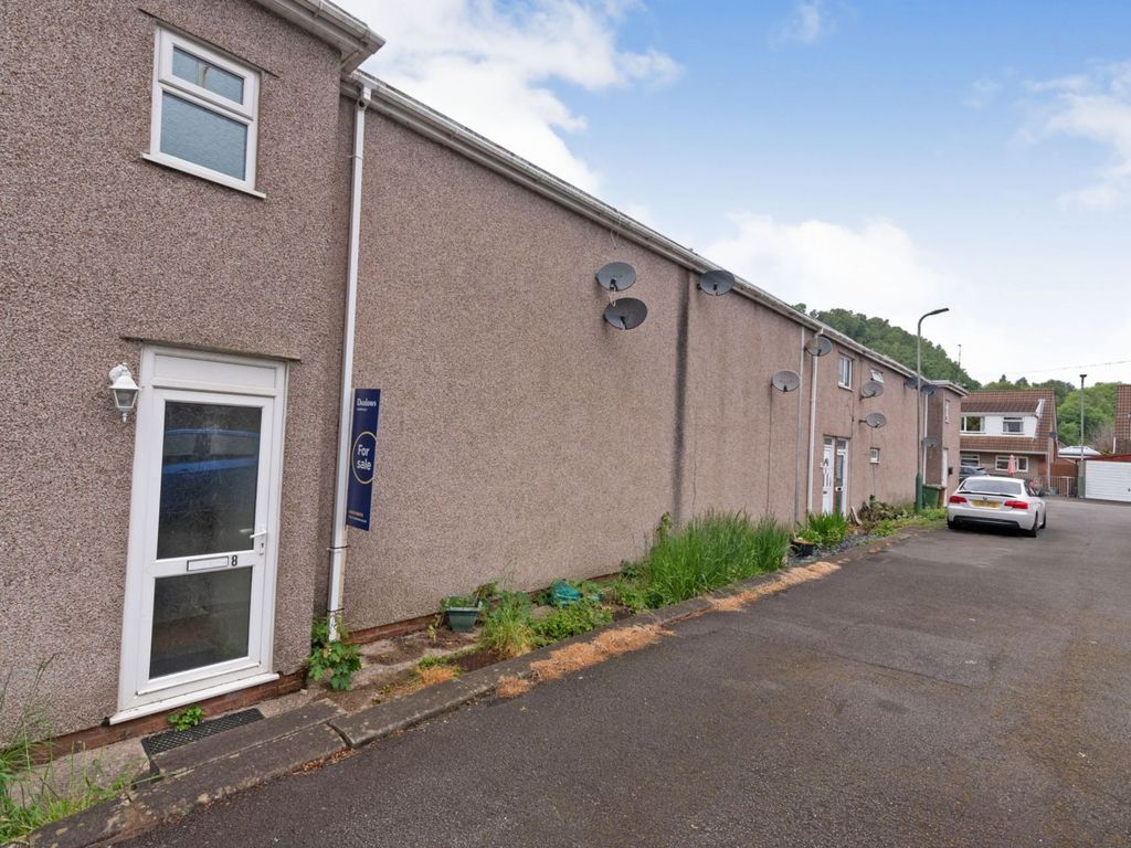 1 bed flat for sale in Pantglas, Caerphilly CF83, £70,000