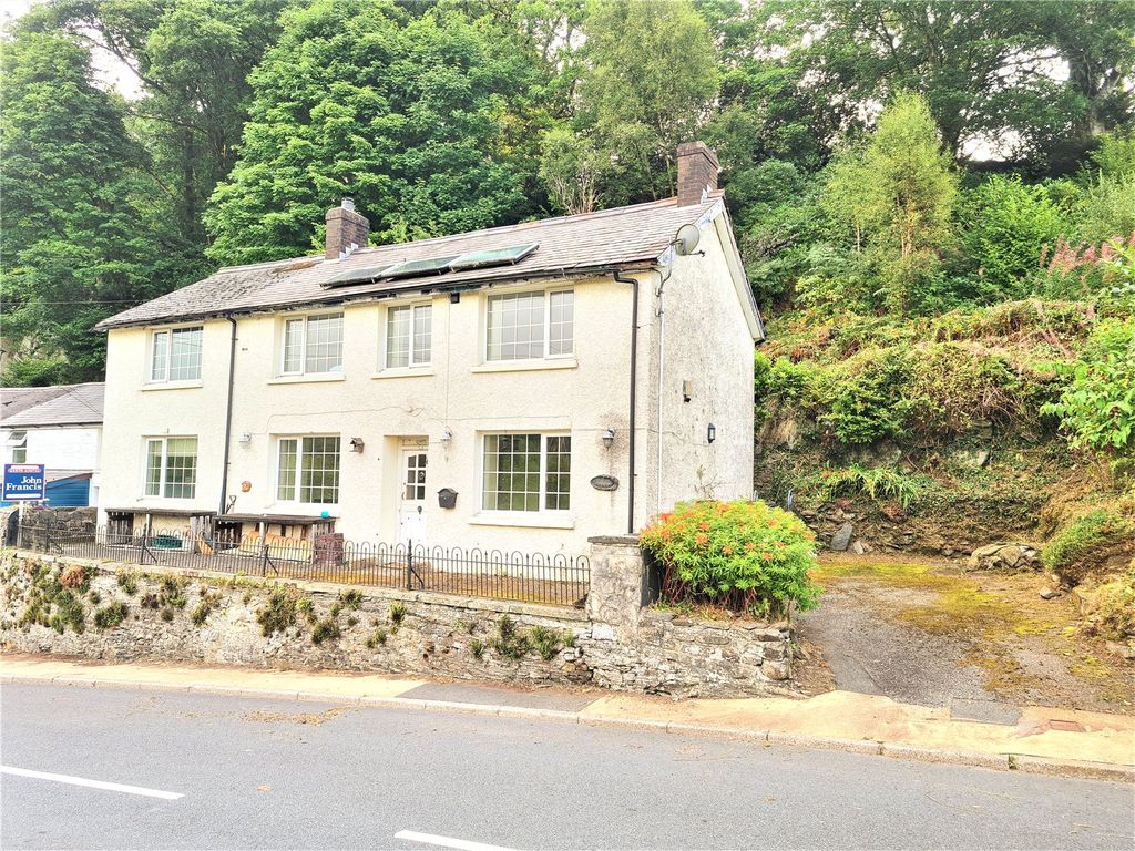 3 bed detached house for sale in Pontrhydygroes, Ystrad Meurig SY25, £249,995