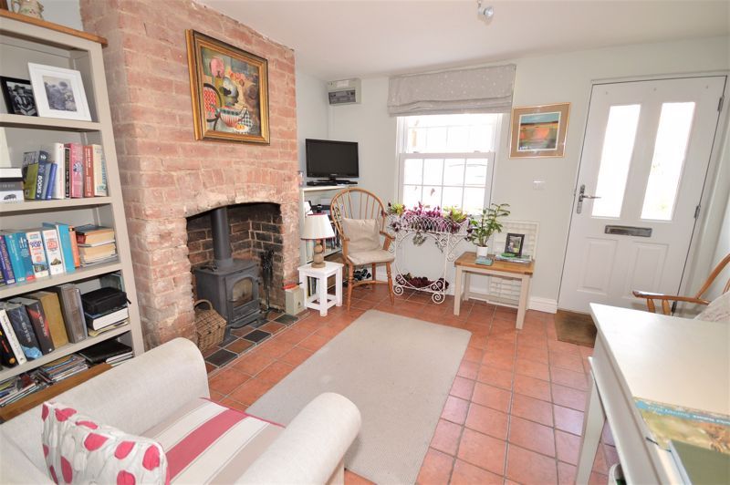 1 bed terraced house for sale in Addington Cottages, Wendover, Aylesbury HP22, £320,000