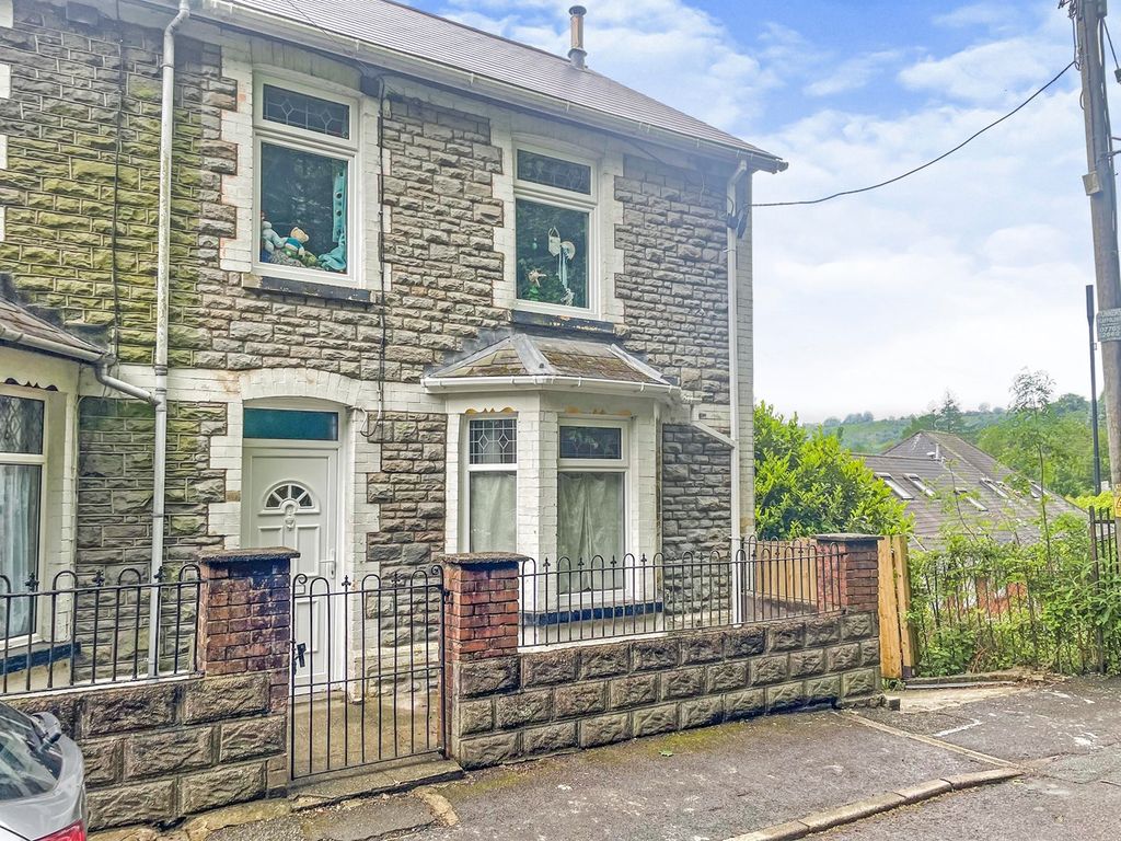 3 bed end terrace house for sale in Woodland Terrace, Aberbeeg, Abertillery NP13, £164,950