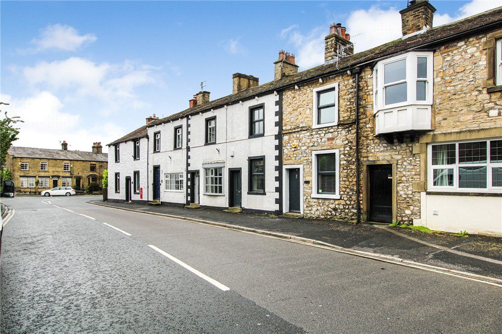 2 bed terraced house for sale in High Street, Gargrave, Skipton BD23, £195,000