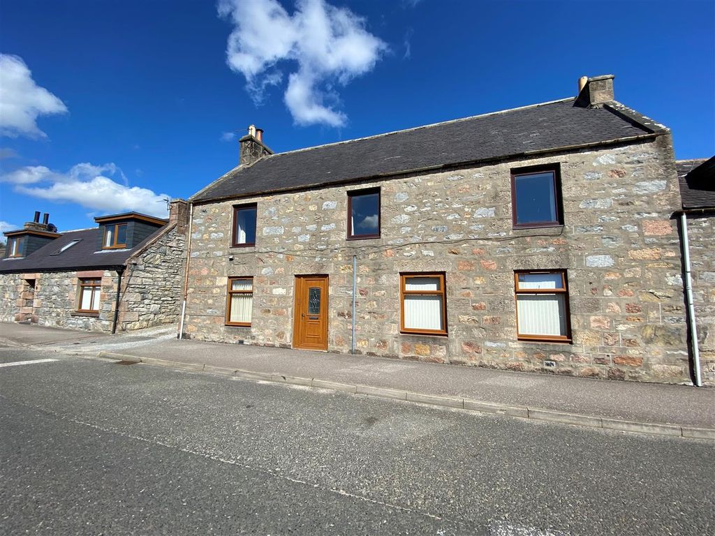 4 bed flat for sale in Balvenie Street, Dufftown, Keith AB55, £145,000