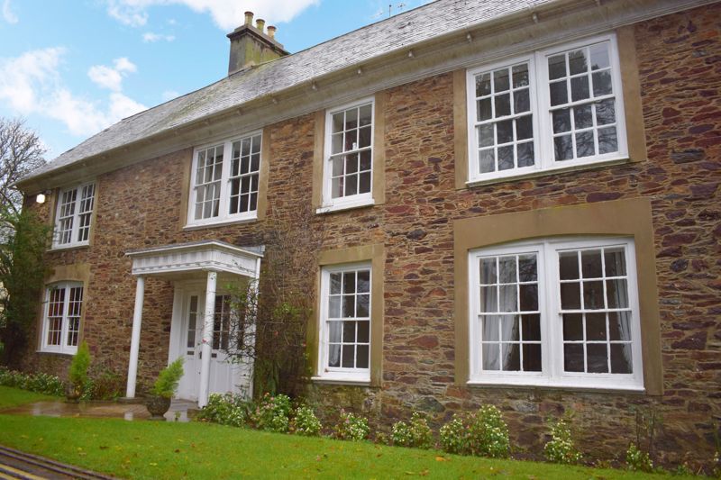 1 bed flat for sale in The Manor House, Totnes TQ9, £199,950