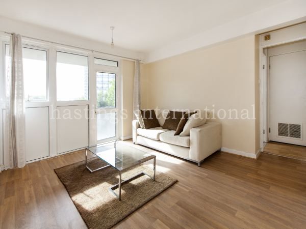 1 bed flat for sale in Tissington Court, Rotherhithe New Road, London SE16, £260,000