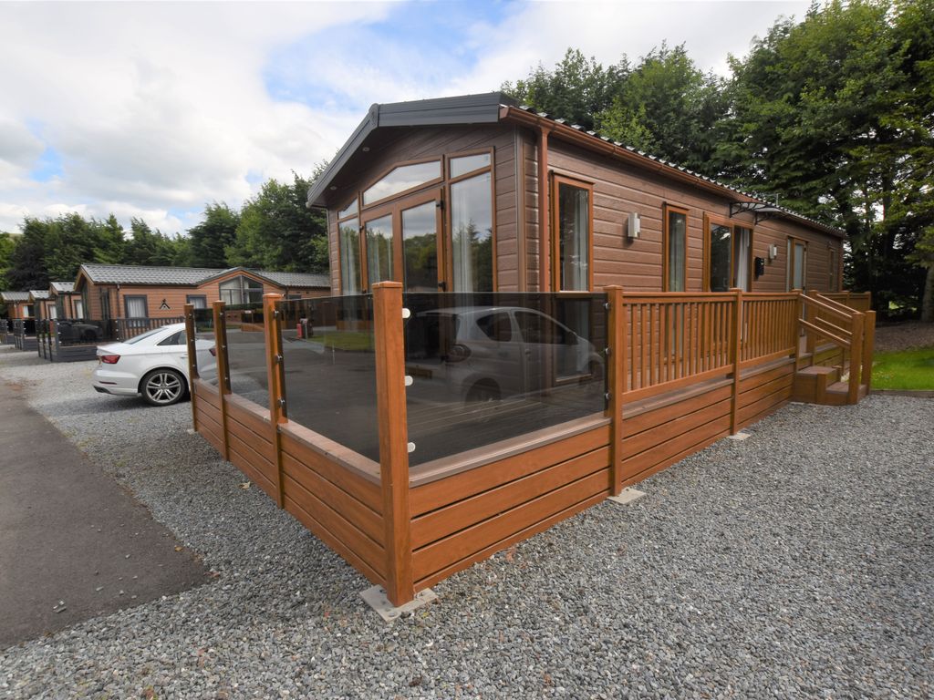 2 bed detached bungalow for sale in Auchterarder PH3, £67,000