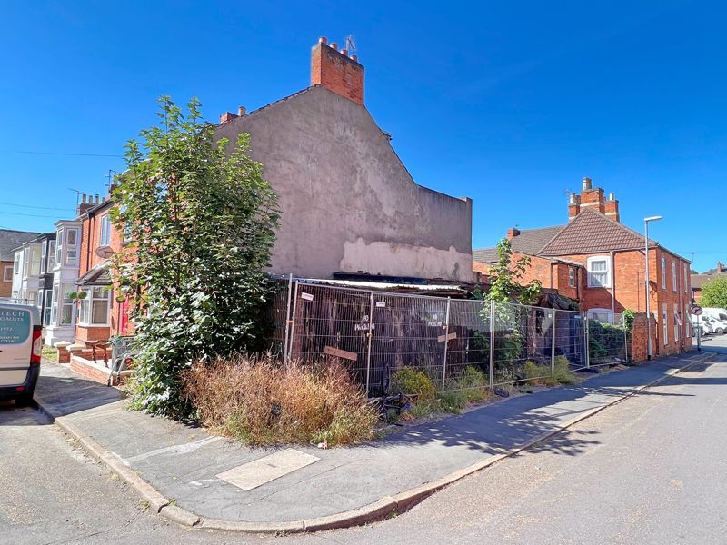 Land for sale in Chambers Street, Grantham NG31, £75,000