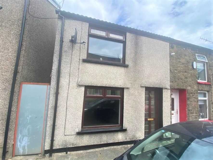 3 bed end terrace house for sale in Miskin Road, Trealaw, Tonypandy CF40, £94,999
