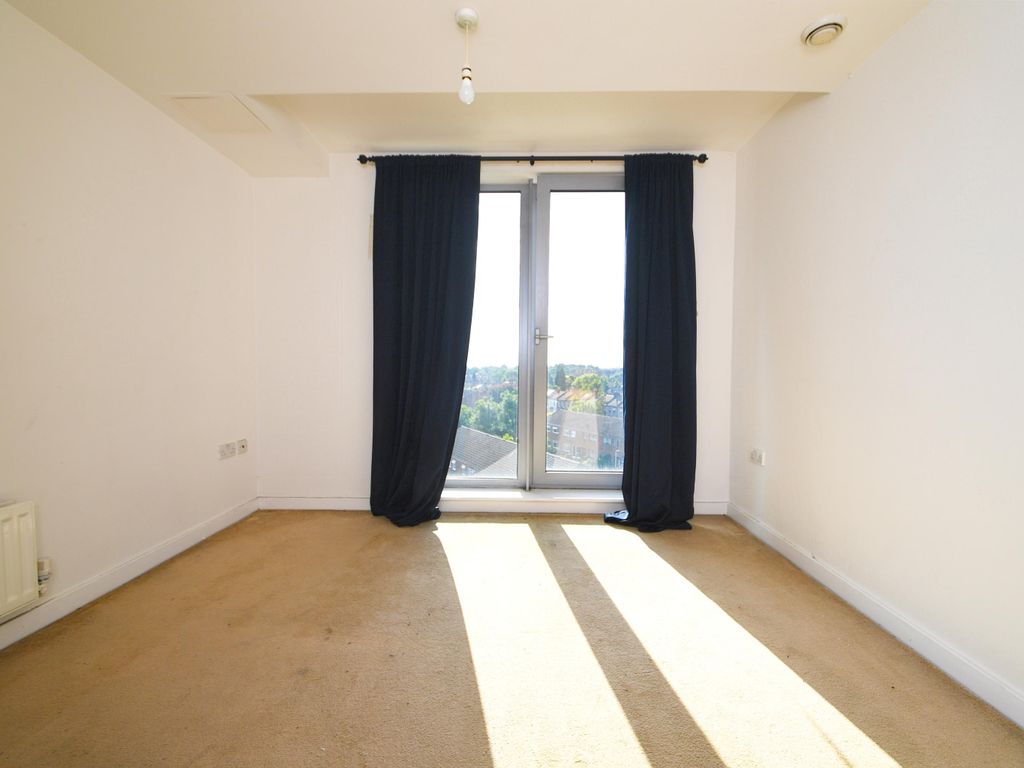 1 bed flat for sale in Emily Duncan Place, London E7, £214,950