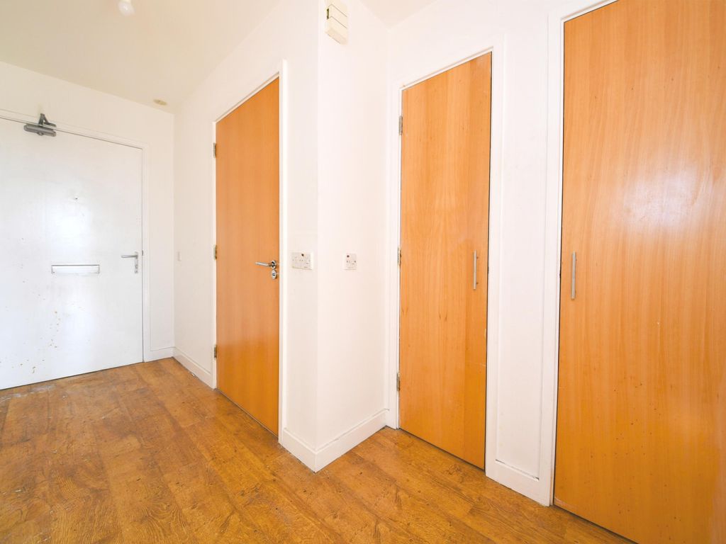 1 bed flat for sale in Emily Duncan Place, London E7, £214,950