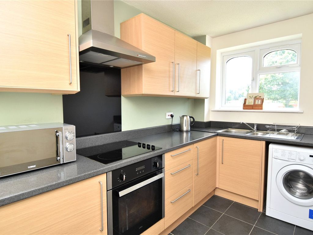 1 bed flat for sale in Wibert Close, Selly Park, Birmingham B29, £70,000