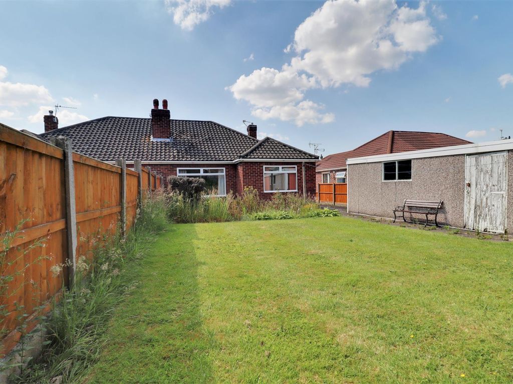 3 bed semi-detached bungalow for sale in Lingfield Drive, Crewe CW1, £140,000