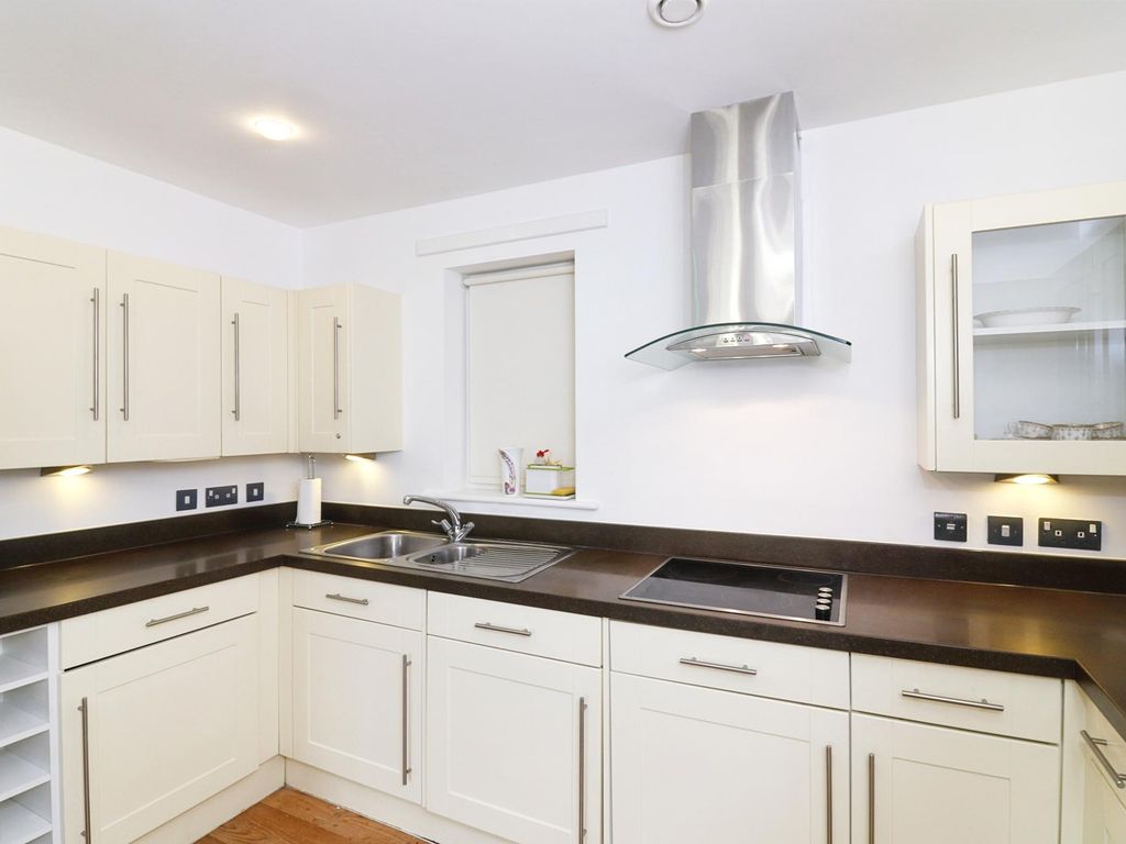 2 bed flat for sale in Aughton Street, Ormskirk L39, £170,000