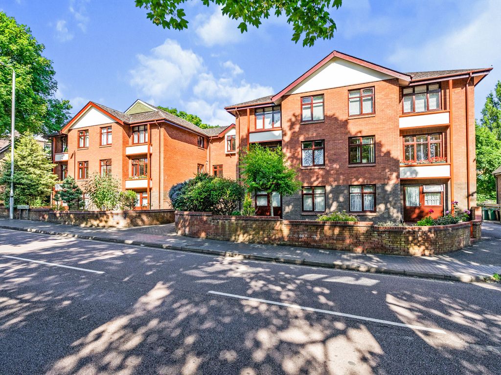 1 bed block of flats for sale in Beaconsfield Road, St. Albans AL1, £100,000