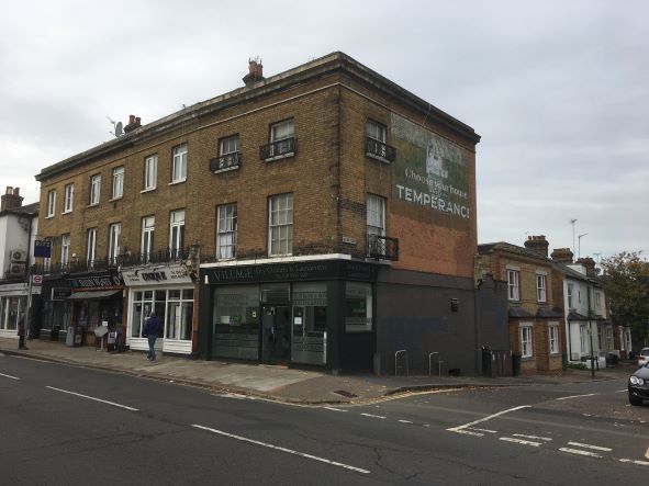 Retail premises for sale in Sheen Road, Richmond TW9, £965,000