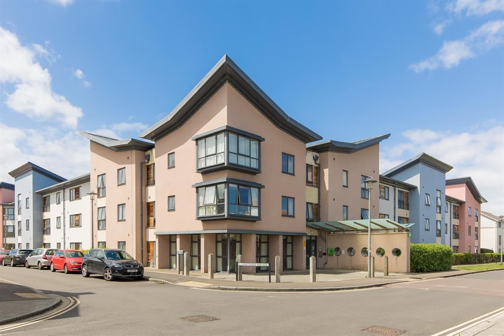 2 bed flat for sale in Forth Avenue, Portishead, Bristol BS20, £199,950
