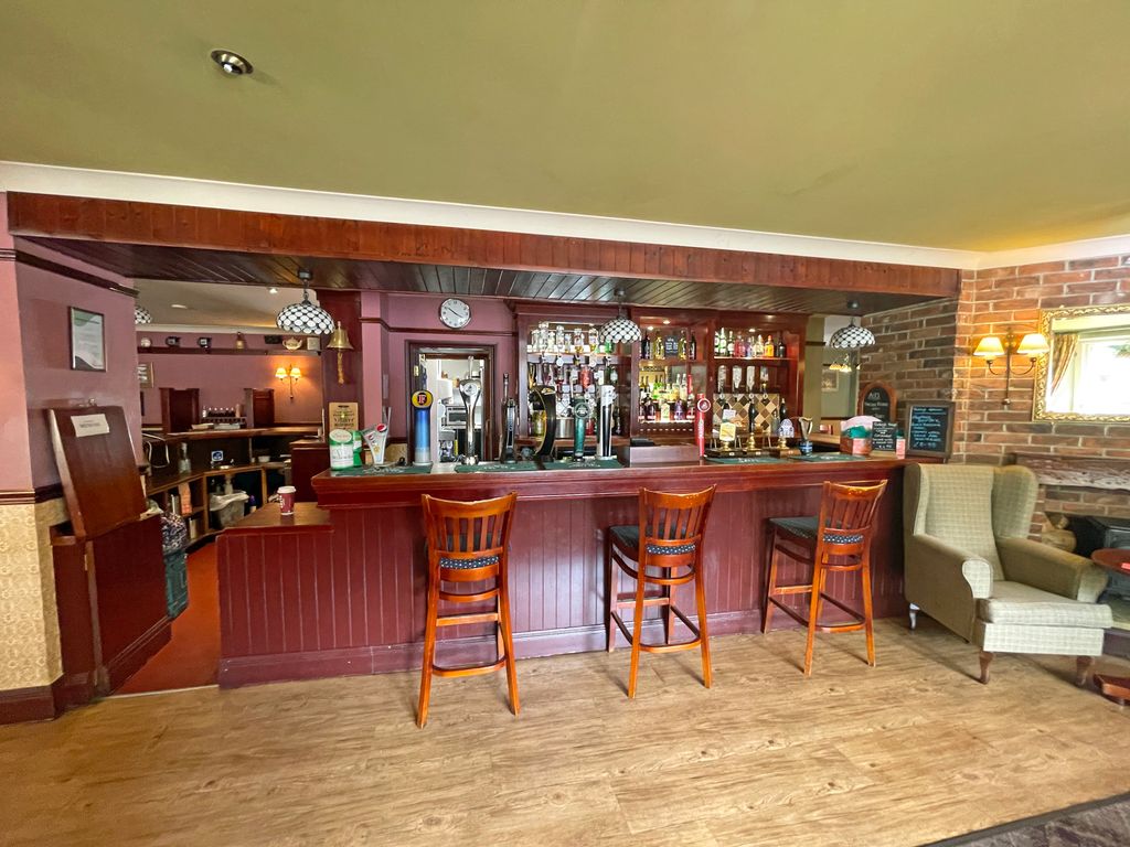 Pub/bar for sale in Manor Road, Consett DH8, £450,000