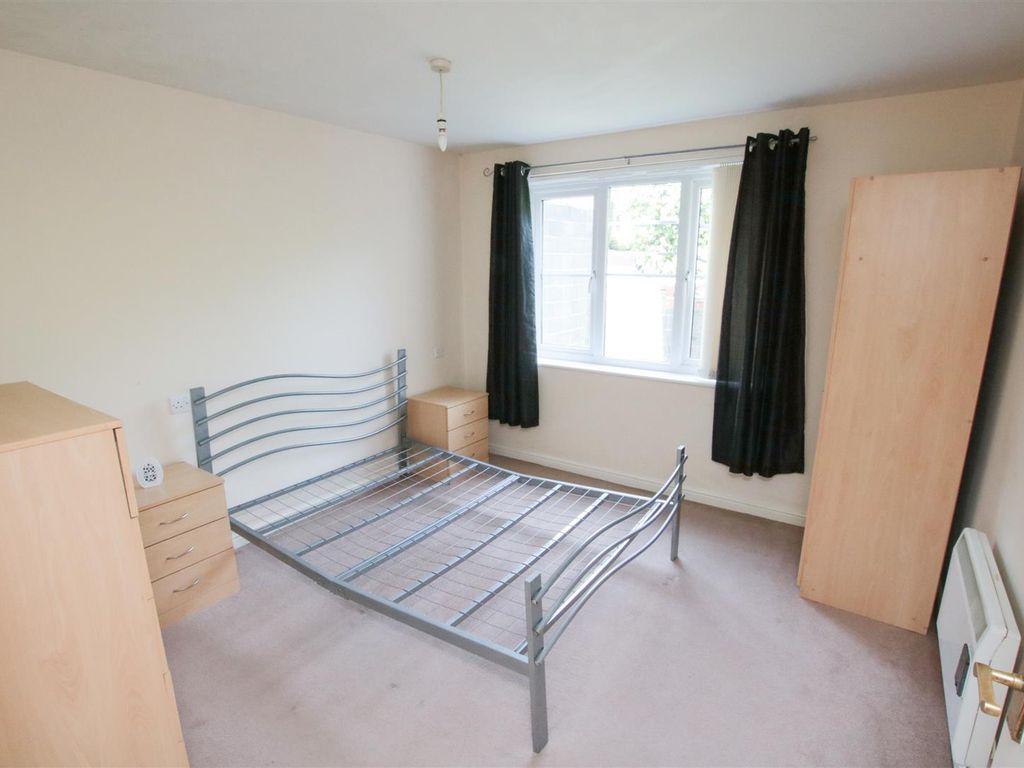 2 bed flat for sale in Moat House Way, Conisbrough, Doncaster DN12, £70,000