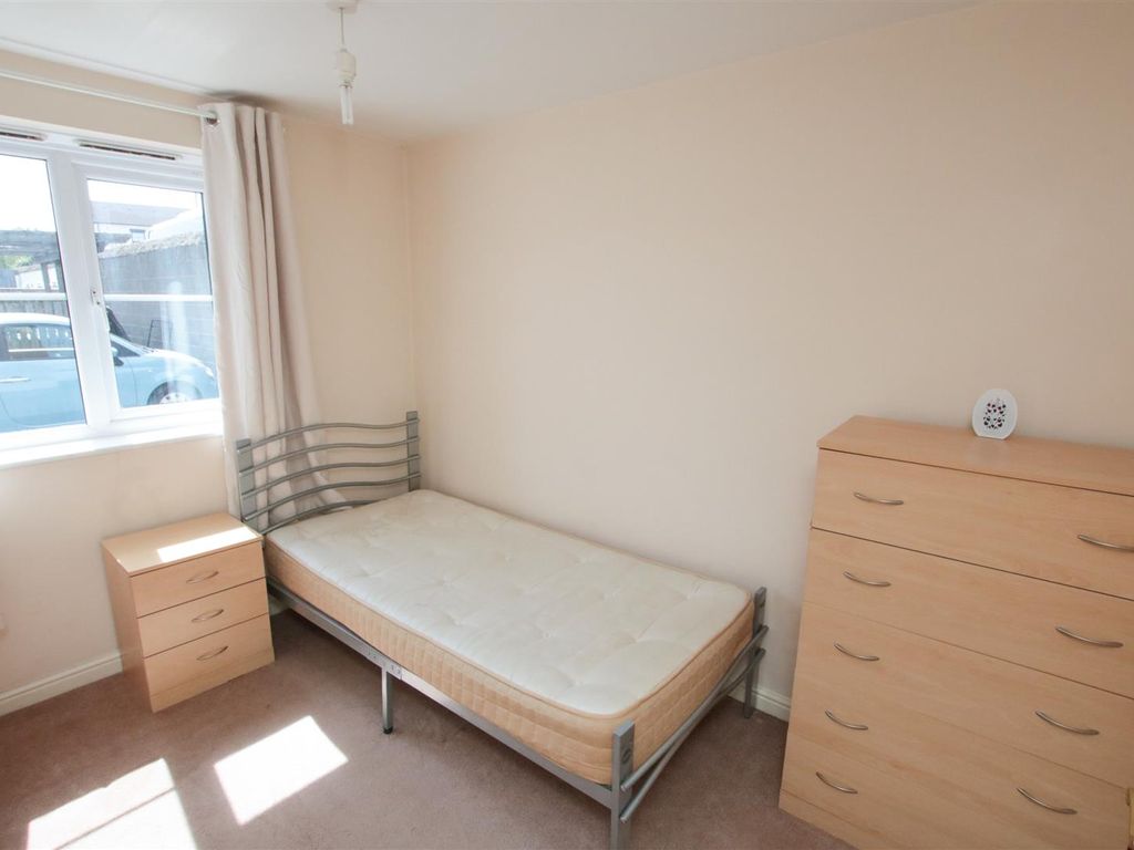 2 bed flat for sale in Moat House Way, Conisbrough, Doncaster DN12, £70,000