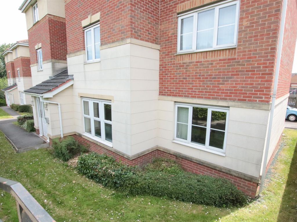 2 bed flat for sale in Moat House Way, Conisbrough, Doncaster DN12, £70,000