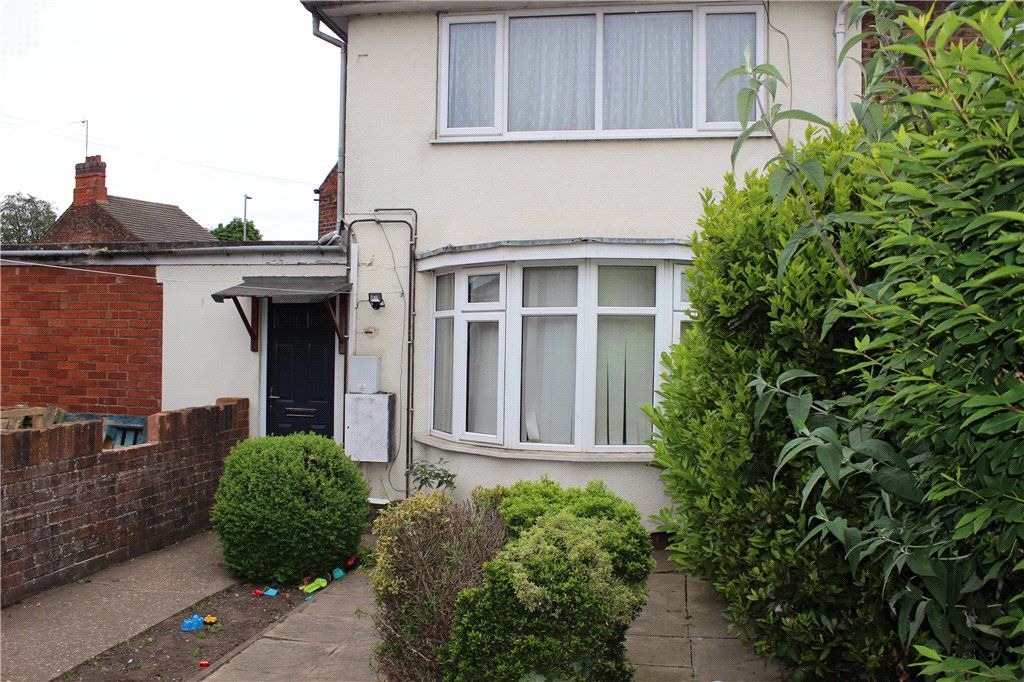 2 bed end terrace house for sale in Windsor Bank, Boston PE21, £95,000