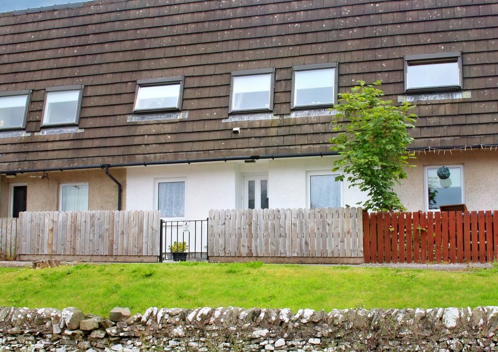 3 bed terraced house for sale in Millflats, Kirkcudbright DG6, £125,000