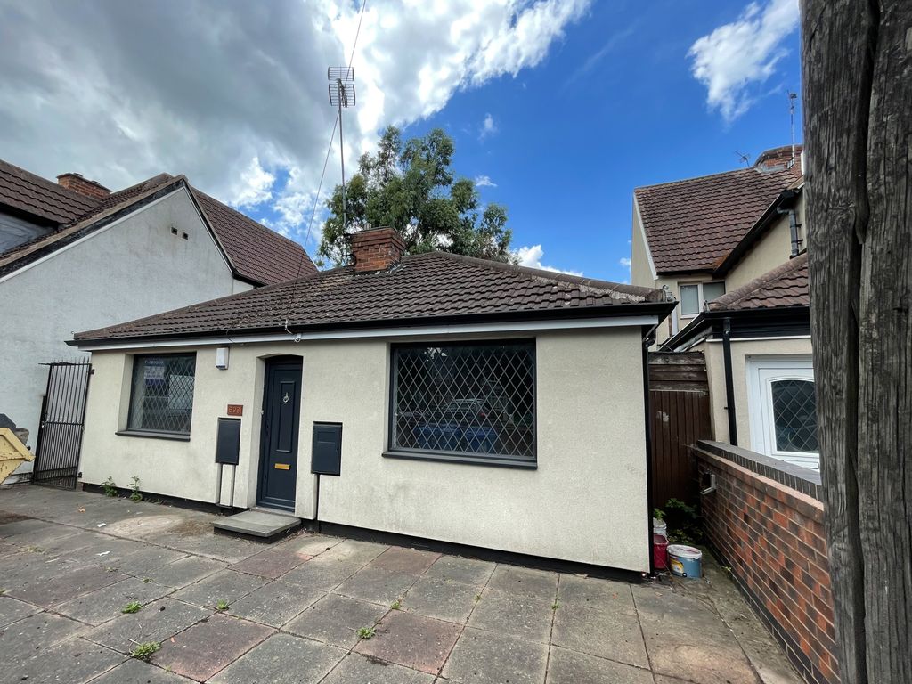 2 bed detached bungalow for sale in Osmaston Road, Allenton, Derby DE24, £150,000