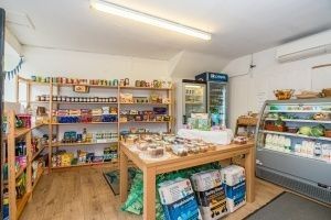 Retail premises for sale in Bulls Lane, Kings Sutton, Banbury OX17, £25,000