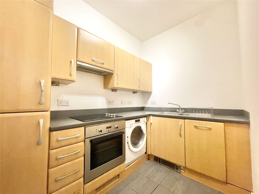 1 bed flat for sale in Rutland Street, Leicester LE1, £85,000