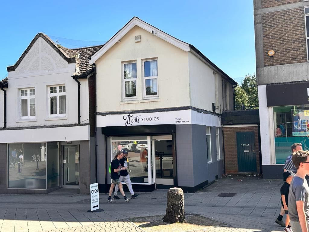 Retail premises for sale in Bitterne Road, Southampton SO18, £500,000