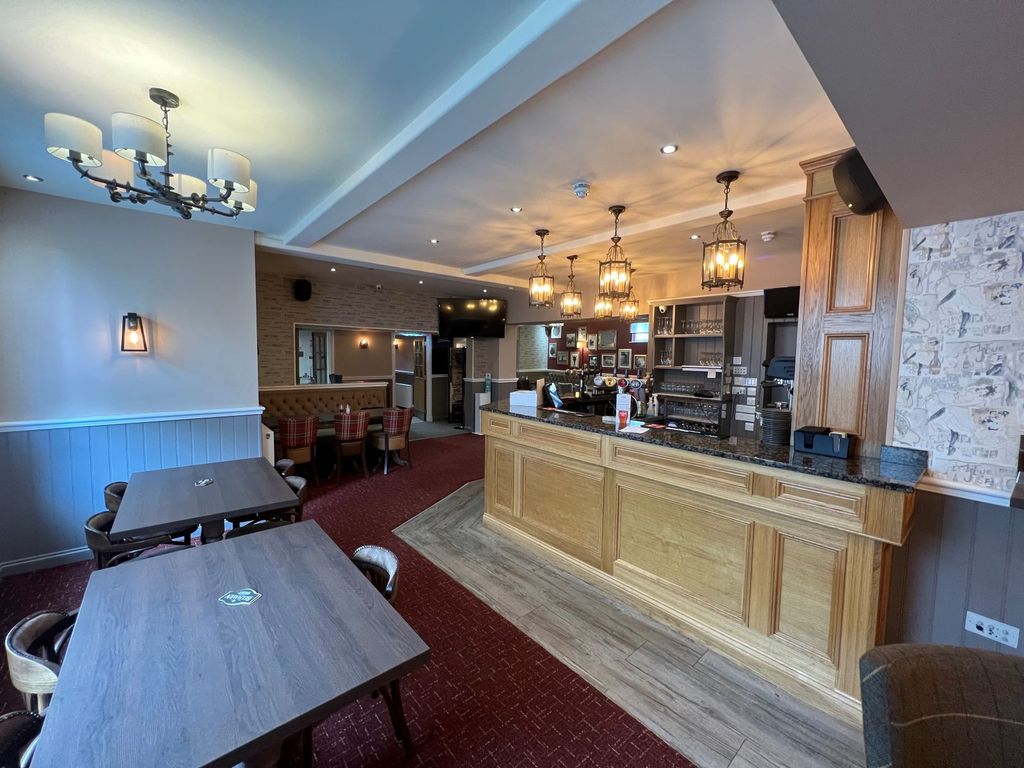Pub/bar for sale in West High Street, Greenlaw, Scottish Borders TD10, £195,000