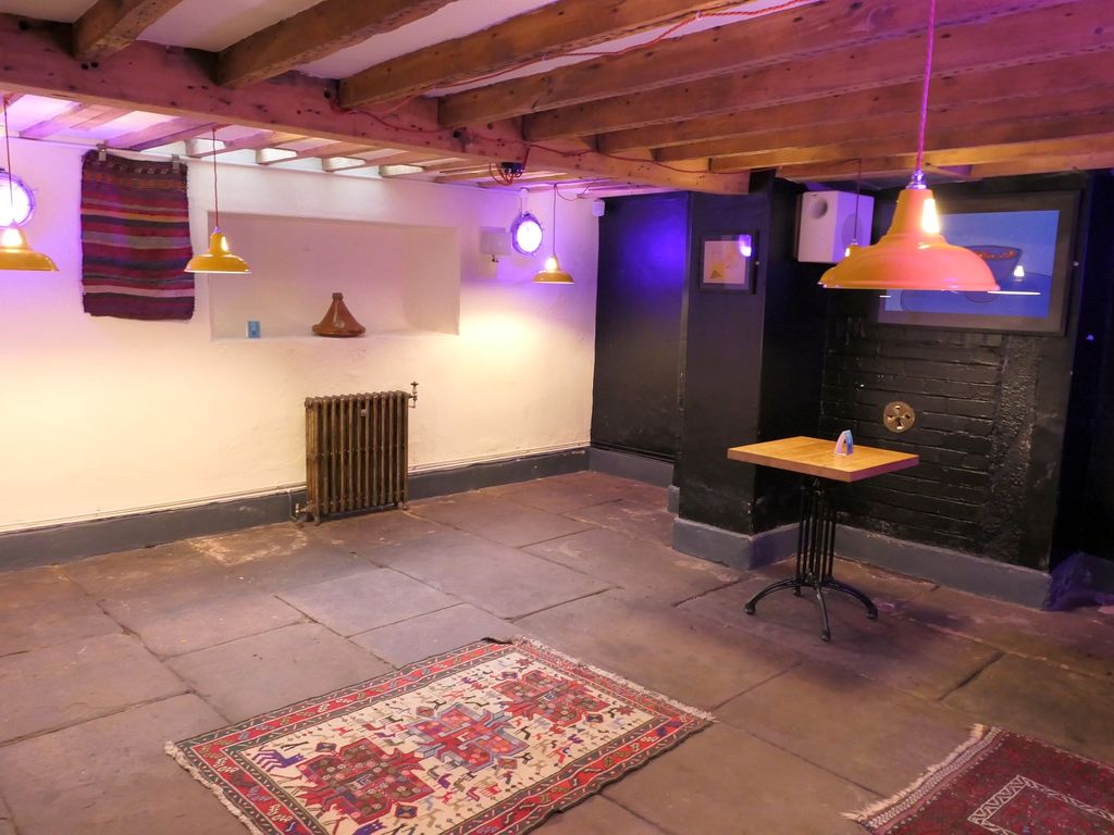 Pub/bar for sale in 9 Devonshire Street, Carlisle CA3, £70,000