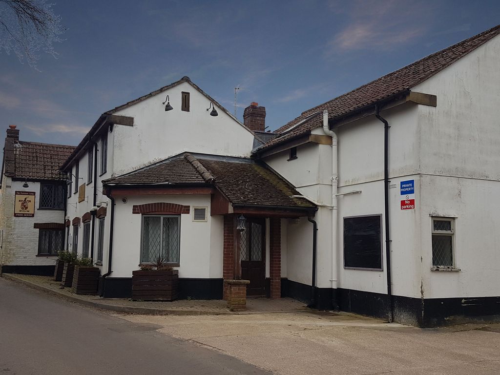 Pub/bar for sale in Holywell, East Coker BA22, £450,000