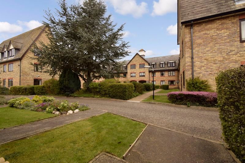 1 bed flat for sale in Ash Grove, Burwell CB25, £89,750