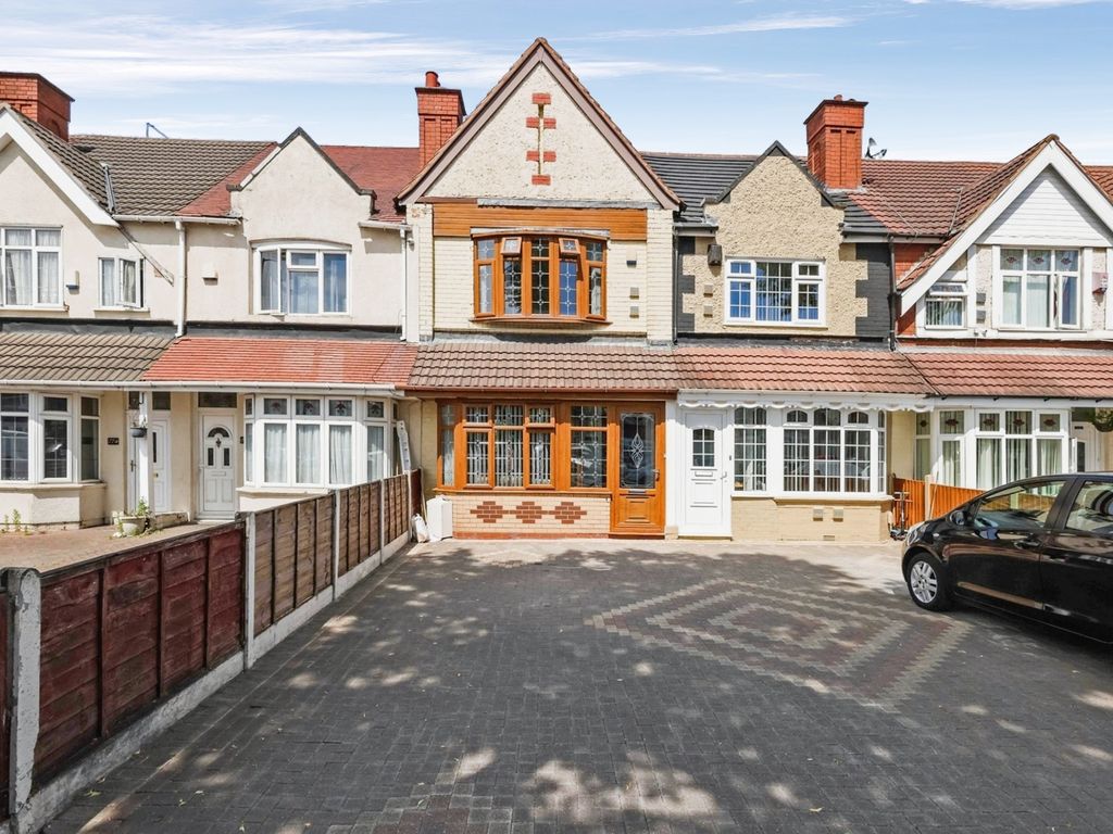4 bed end terrace house for sale in Washwood Heath Road, Washwood Heath, Birmingham B8, £300,000