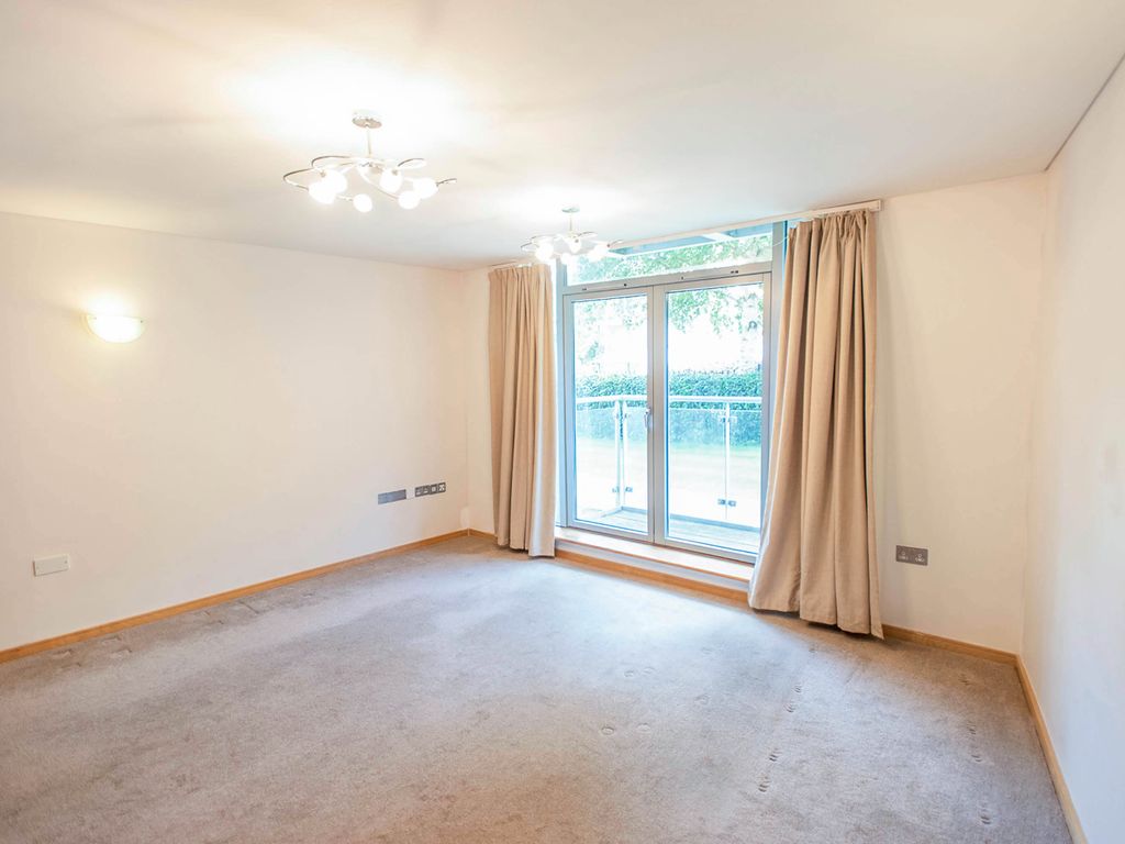 1 bed flat for sale in St. Peters Road, Bournemouth BH1, £170,000