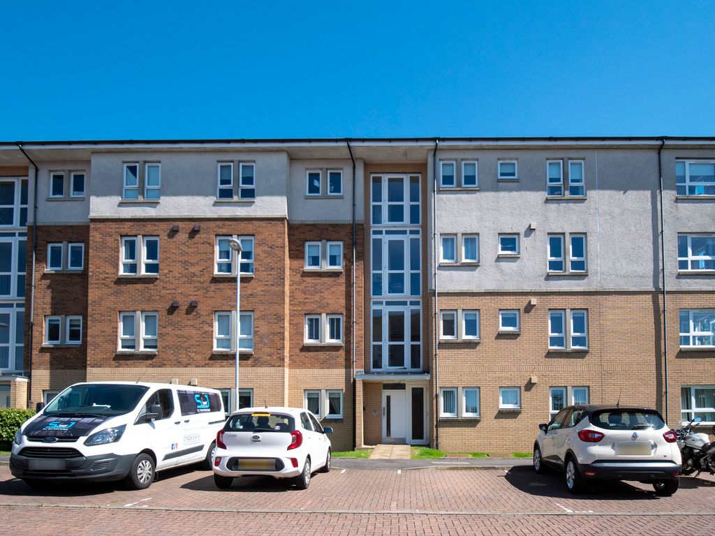 2 bed flat for sale in St Mungo's Rd, Cumbernauld G67, £111,000