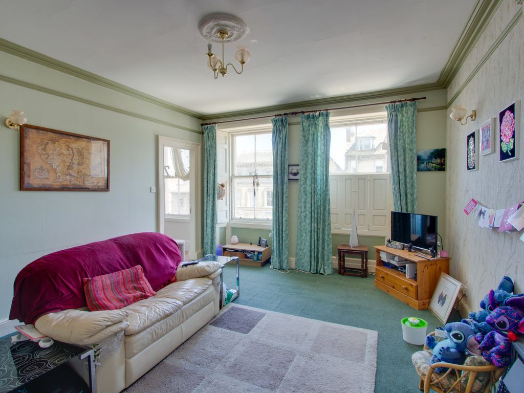 3 bed maisonette for sale in High Street, Montrose DD10, £100,000